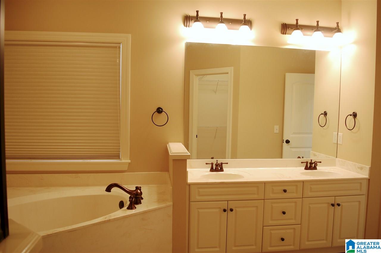 486 Heathersage Road Alabaster, AL 35114 - Photo 22 of 32 Gallery Image 22