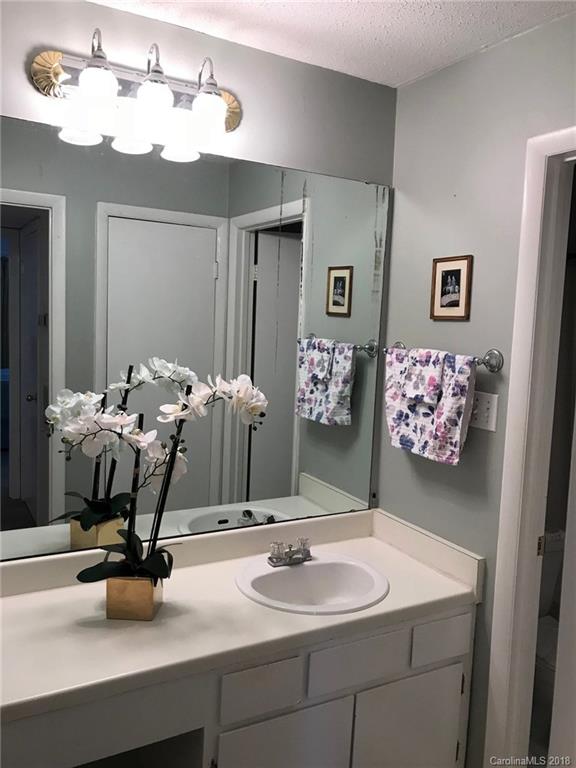 5024 Sardis Road, Unit H Charlotte, NC 28270 - Photo 11 of 11 Gallery Image 11