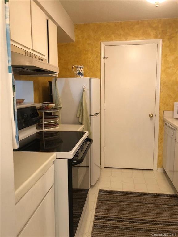 5024 Sardis Road, Unit H Charlotte, NC 28270 - Photo 6 of 11 Gallery Image 6