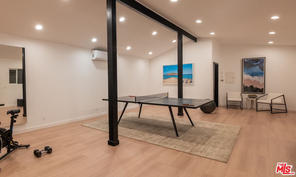 29800 Cuthbert Road Malibu, CA 90265 - Photo 33 of 35