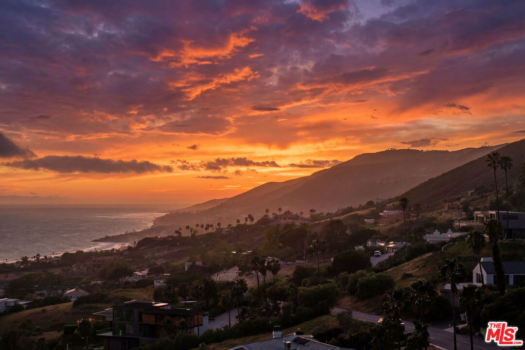 29800 Cuthbert Road Malibu, CA 90265 - Photo 35 of 35