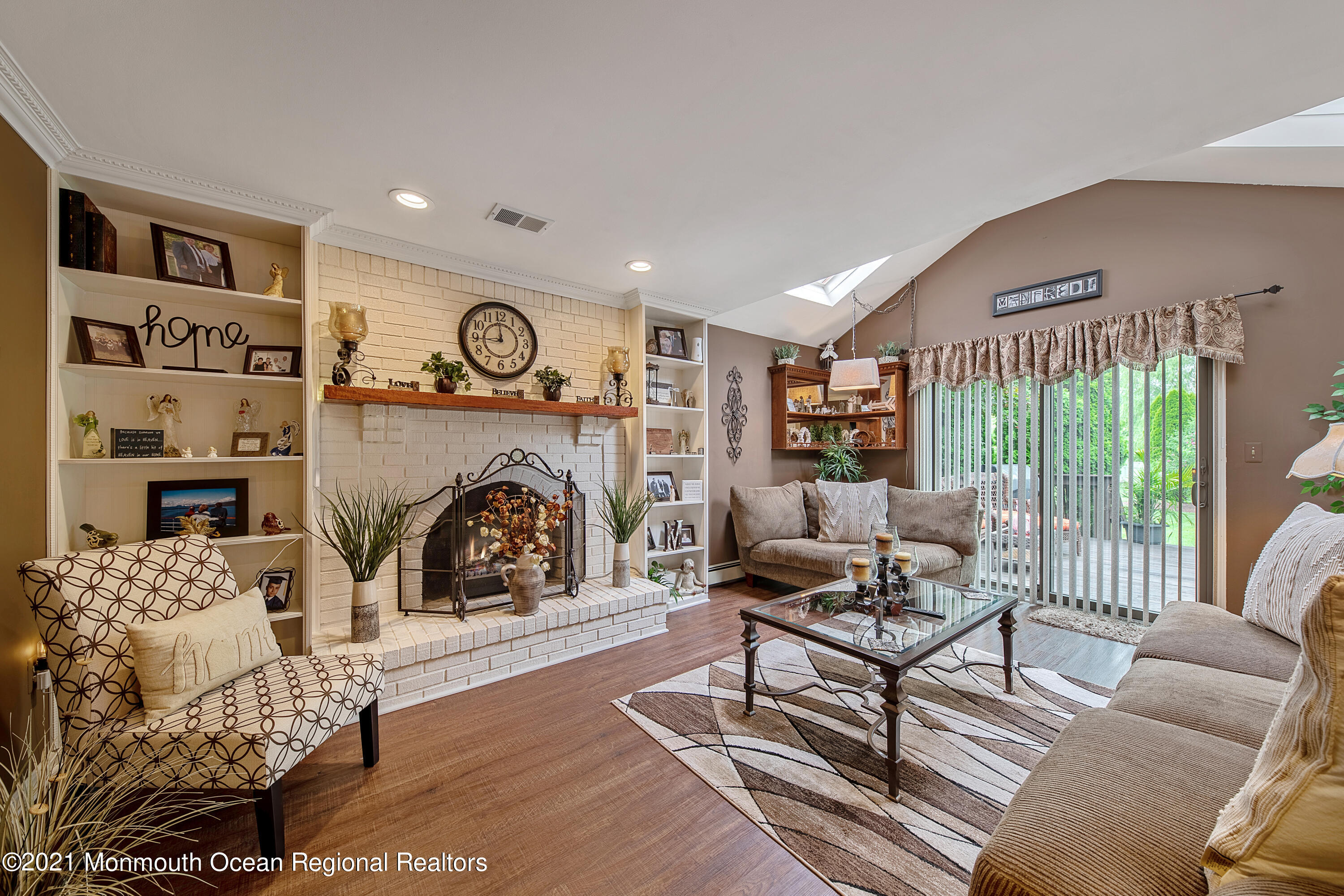 292 Bartley Road Jackson, NJ 08527 - Photo 11 of 28 FAMILY ROOM