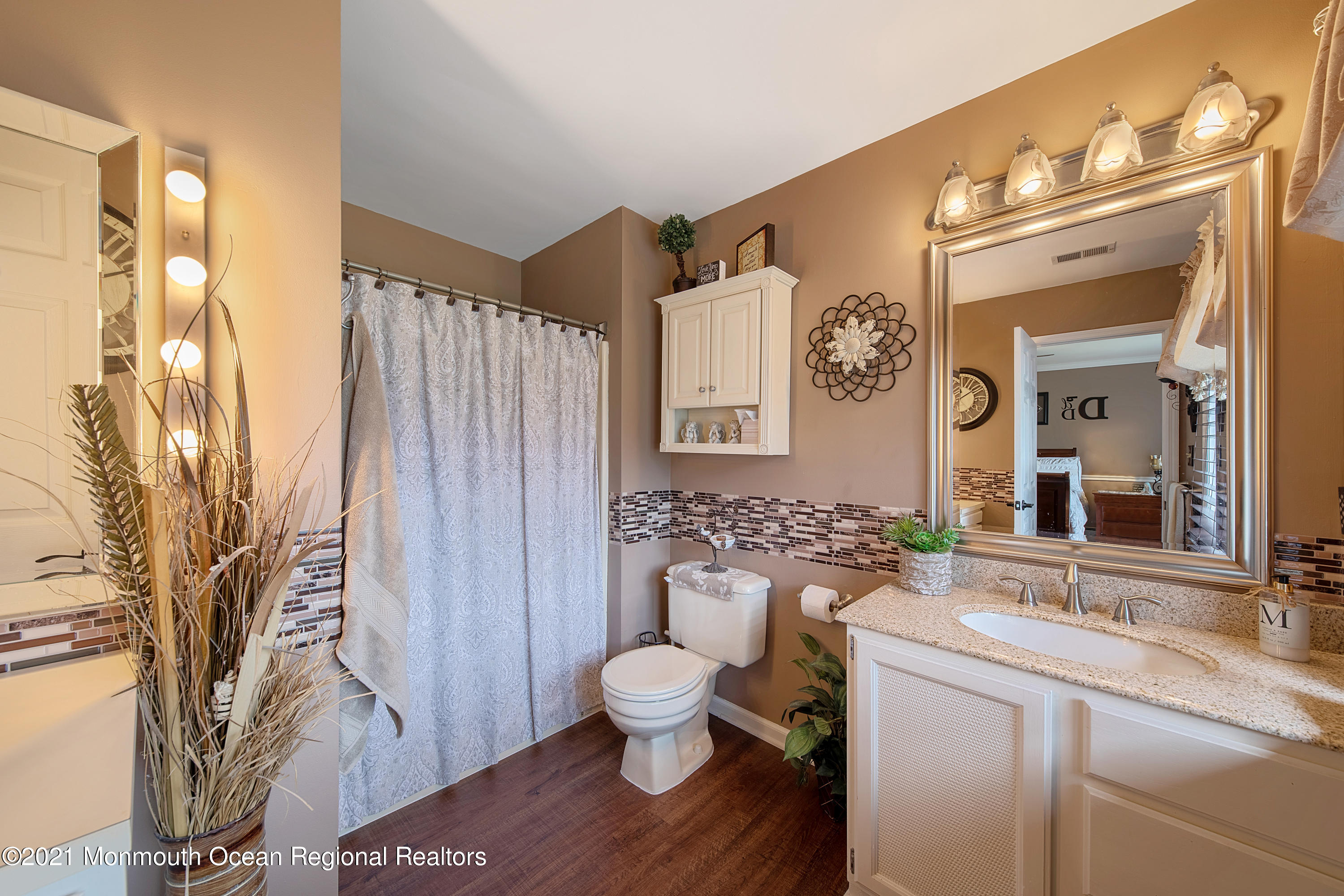 292 Bartley Road Jackson, NJ 08527 - Photo 15 of 28 MASTER BATH