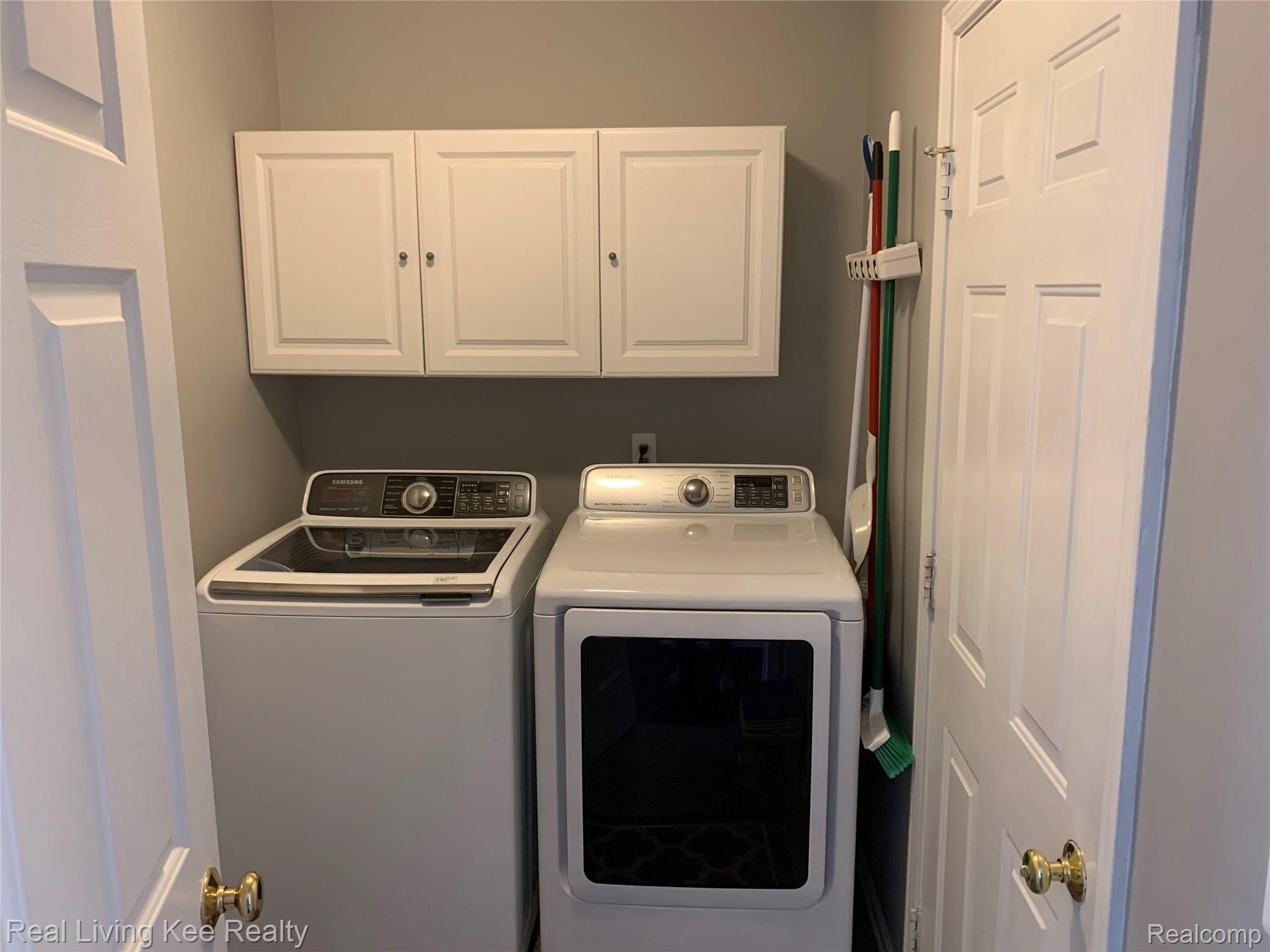 45595 Rathmore Drive, Unit 77 Macomb, MI 48044 - Photo 17 of 19 IMG_0732.jpg