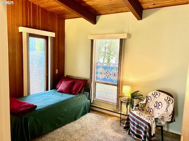 766 Foothill Drive Eugene, OR 97405 - Photo 8 of 12 a bedroom with a bed and a window
