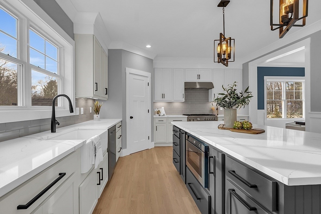 84 Page Road Bedford, MA 01730 - Photo 13 of 42 Gallery Image 13