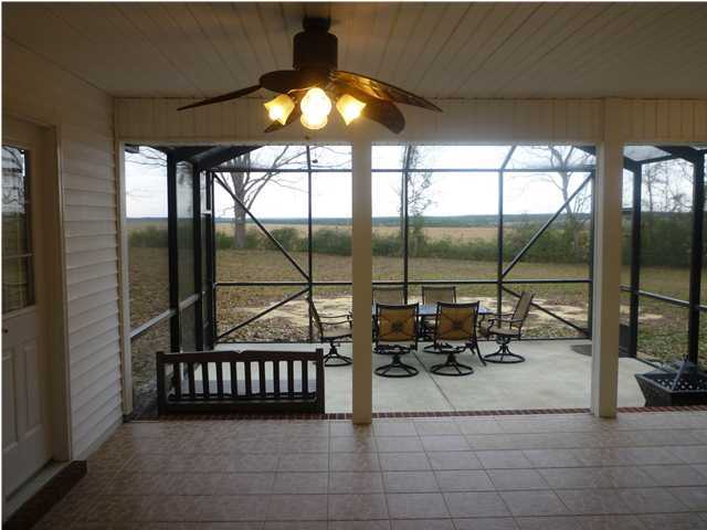 835 Melton Road Baker, FL 32531 - Photo 4 of 25