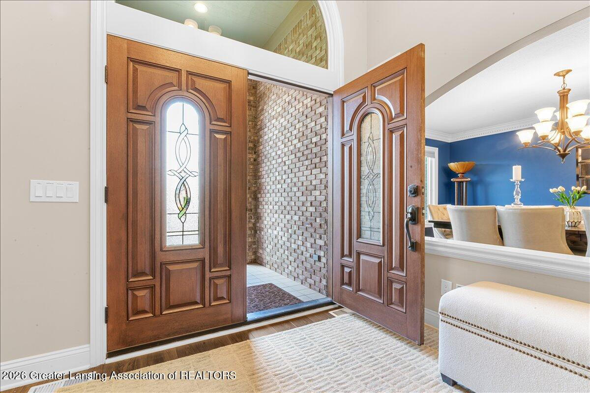 410 West Spring Meadows Lane Dewitt, MI 48820 - Photo 7 of 89 015-Media Jett - 53
