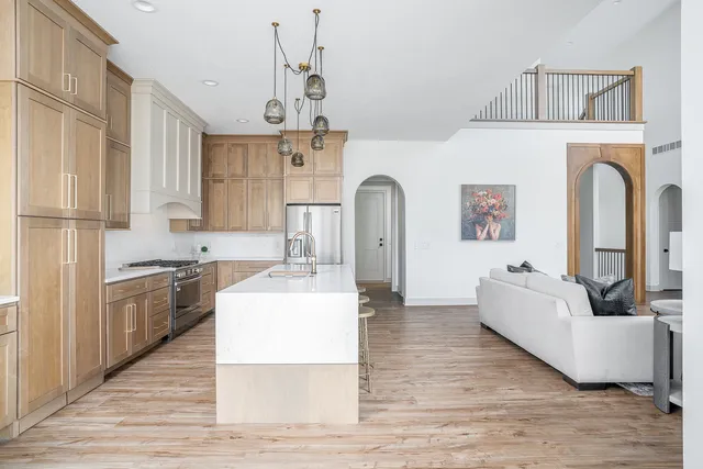 $865,000 | 6638 Pelican Street, Bettendorf, IA 52722