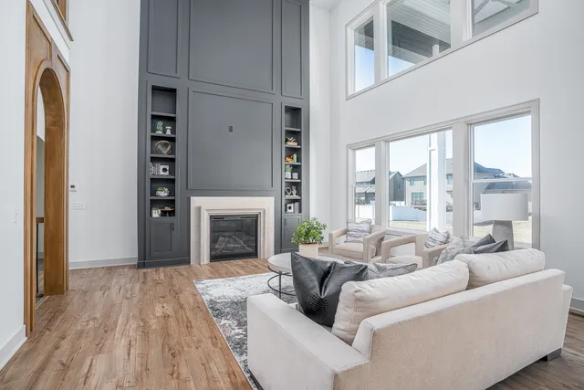 $865,000 | 6638 Pelican Street, Bettendorf, IA 52722