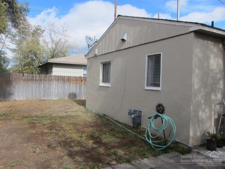 115 Southwest 3rd Street Redmond, OR 97756 - Photo 21 of 23 Additional Photo