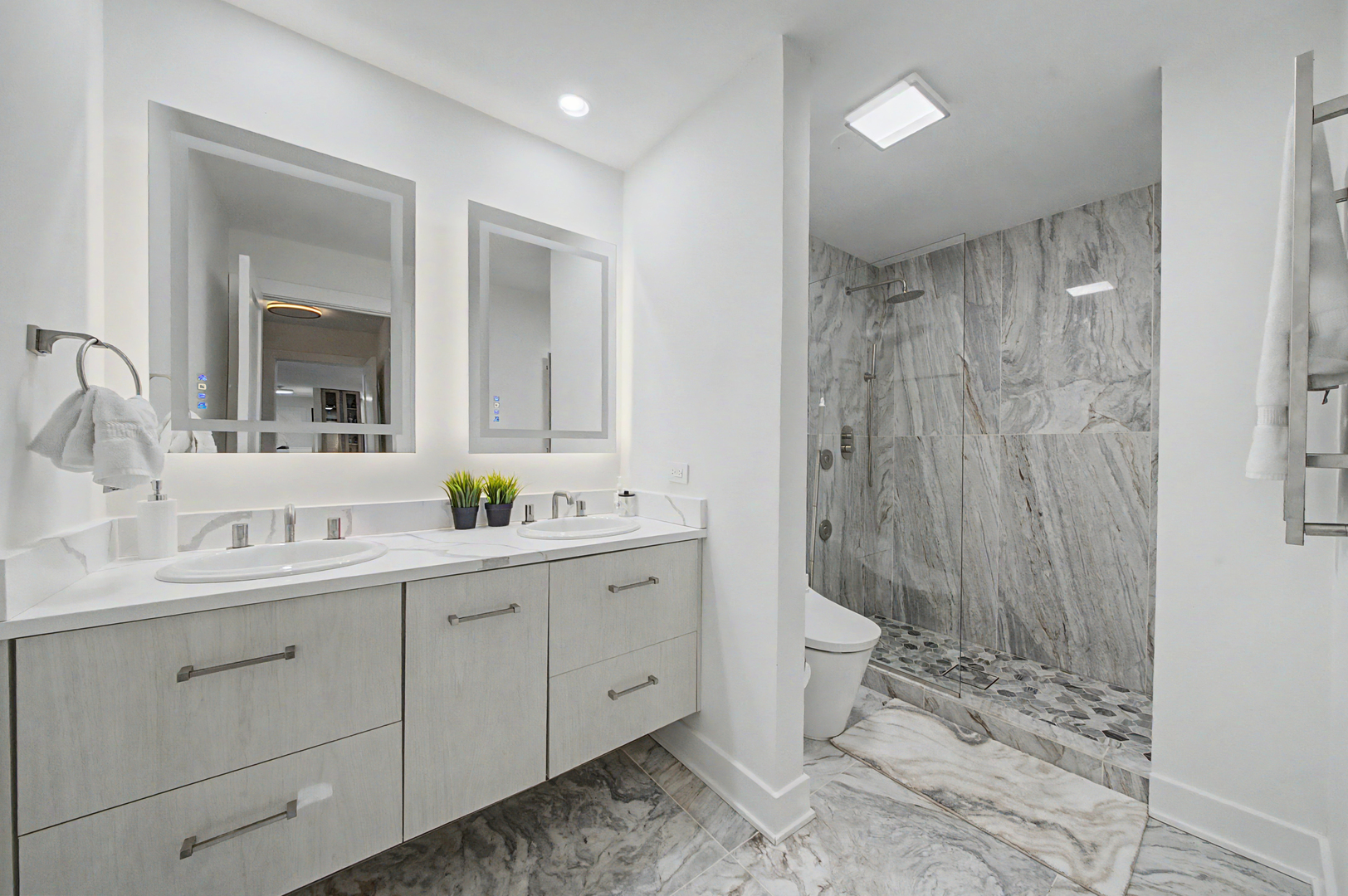 4050 Dundee Road, Unit 209 Northbrook, IL 60062 - Photo 10 of 14