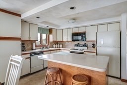 59 Atlantic Avenue, Unit 4 Salisbury, MA 01952 - Photo 5 of 37