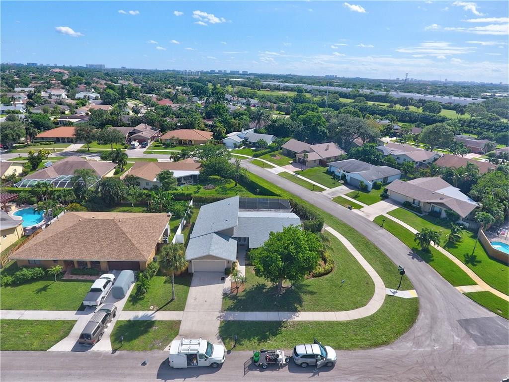 17778 Holly Brook Way Boca Raton, FL 33487 - Photo 34 of 41 Photo 34