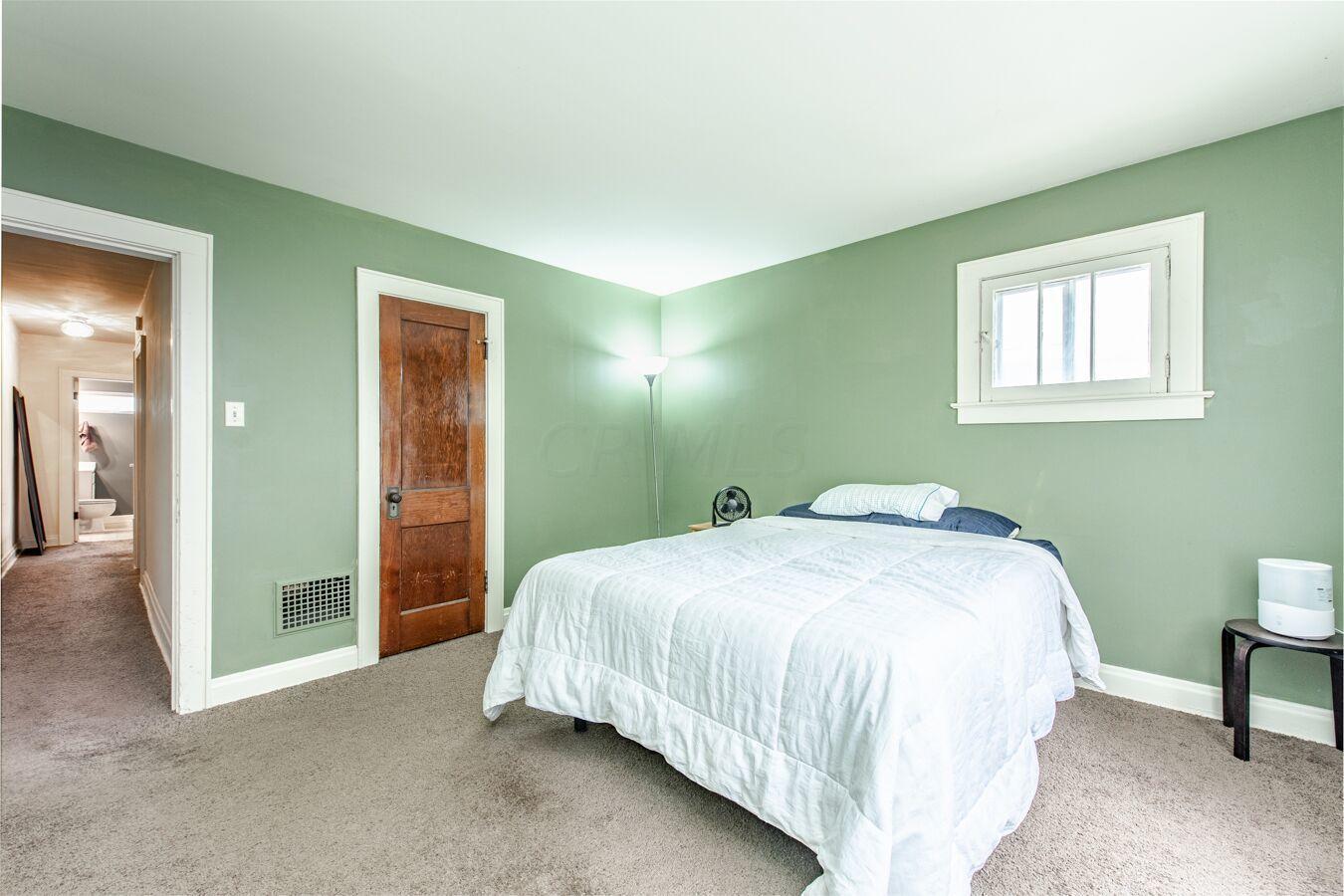 907 Thomas Road, Unit 9 Columbus, OH 43212 - Photo 21 of 28