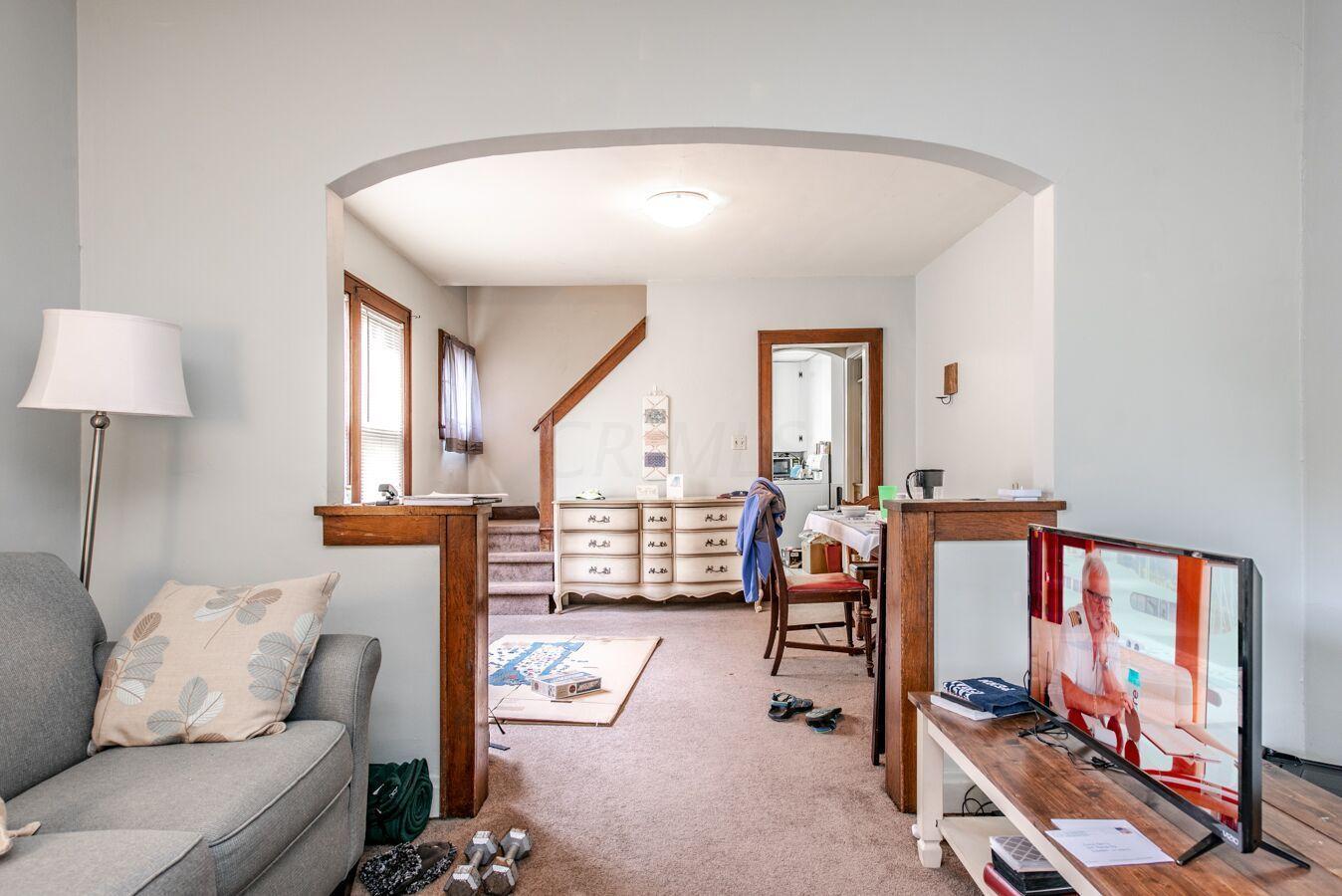 907 Thomas Road, Unit 9 Columbus, OH 43212 - Photo 4 of 28