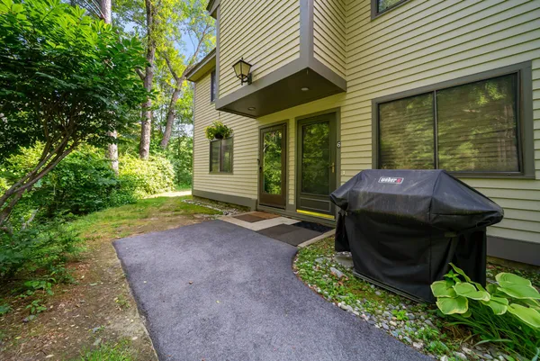 $275,000 | 9 Swiftwater Drive, Unit 5, Allenstown, NH 03275