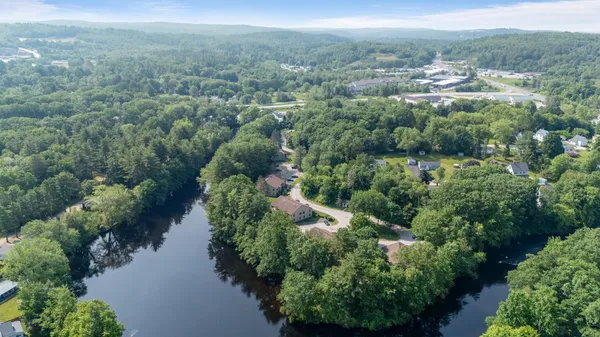 $275,000 | 9 Swiftwater Drive, Unit 5, Allenstown, NH 03275