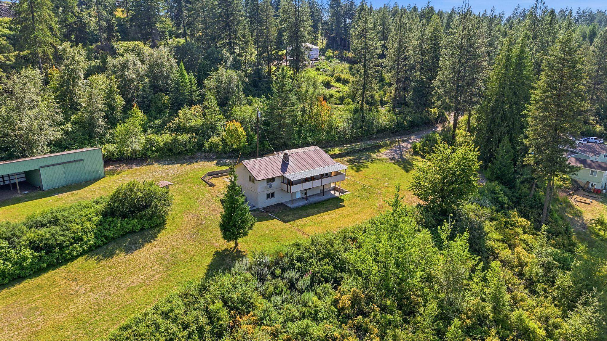 19212 North Dunn Road Colbert, WA 99005 - Photo 29 of 37 Gallery Image 29