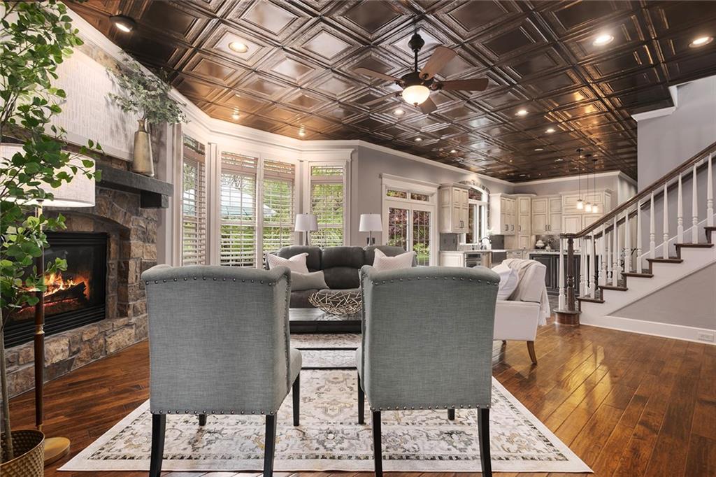 8611 South Stillhouse Road Oak Grove, MO 64075 - Photo 9 of 92 Gallery Image 9