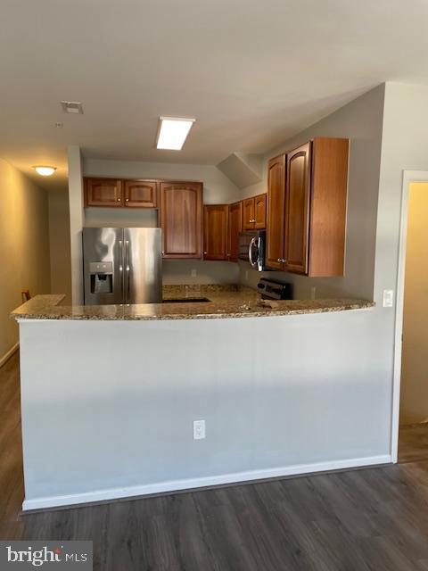 8 Swan Court Delran, NJ 08075 - Photo 6 of 12 a view of kitchen with wooden floor