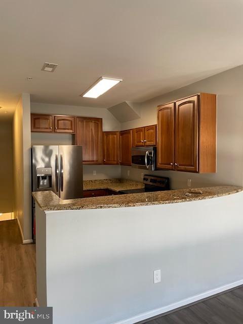 8 Swan Court Delran, NJ 08075 - Photo 7 of 12 a view of a kitchen with a refrigerator a sink and dishwasher