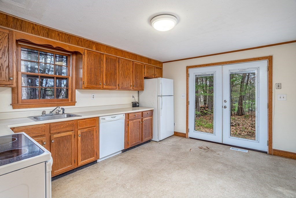289 Forge Village Road, Unit B Groton, MA 01450 - Photo 11 of 35 Gallery Image 11