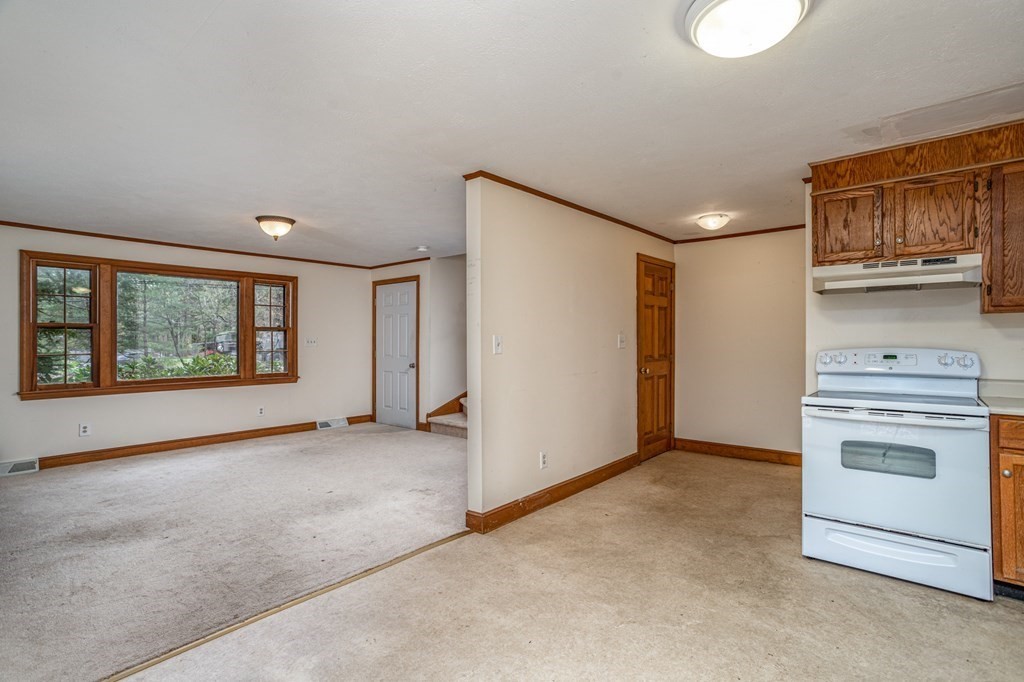 289 Forge Village Road, Unit B Groton, MA 01450 - Photo 9 of 35 Gallery Image 9
