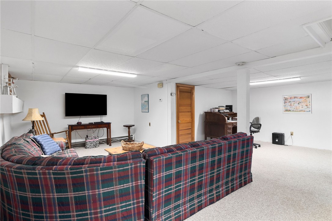 133 Brookhaven Road North Kingstown, RI 02852 - Photo 30 of 42 Gallery Image 30