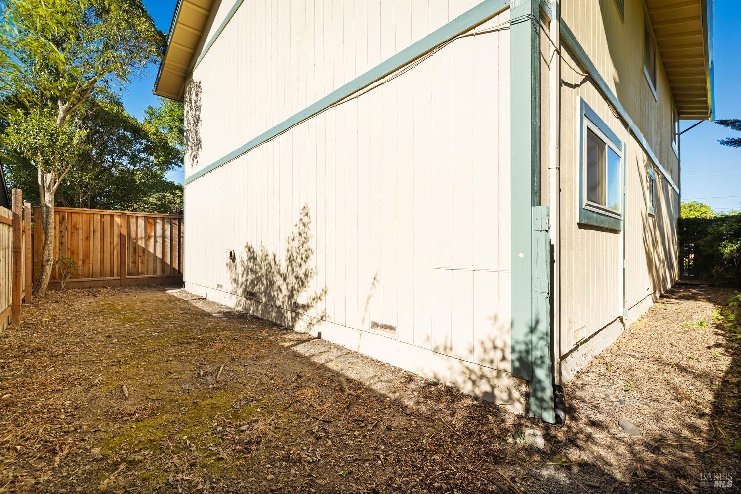 611 Hendley Street Santa Rosa, CA 95404 - Photo 35 of 54