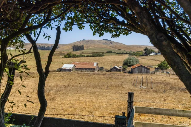 $1,495,000 | 14550 Valley Ford Estero Road, Valley Ford, CA 94972