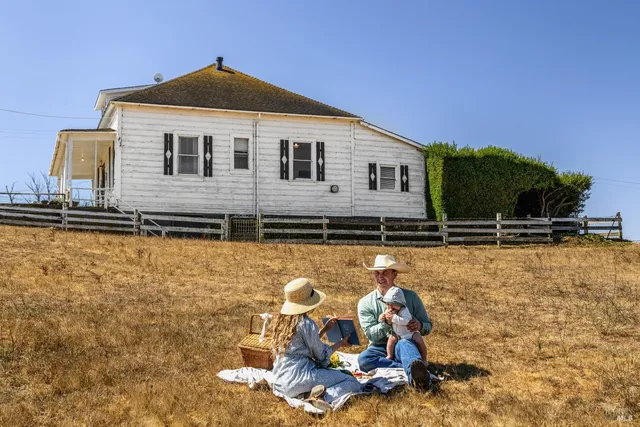 $1,495,000 | 14550 Valley Ford Estero Road, Valley Ford, CA 94972