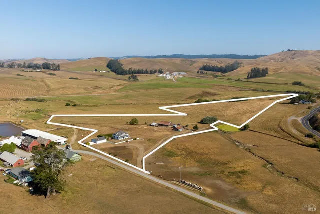 $1,495,000 | 14550 Valley Ford Estero Road, Valley Ford, CA 94972