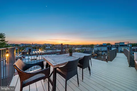 $859,000 | 731 Fairmont Street Northwest, Unit 2, Washington, DC 20001