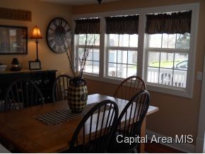17477 Old Fairgrounds Road Petersburg, IL 62675 - Photo 2 of 24 Gallery Image 2