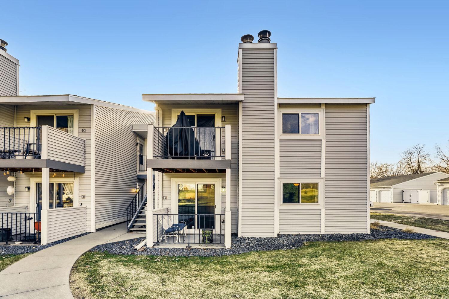 1713 Fulham Street, Unit F St. Paul, MN 55113 - Photo 27 of 28