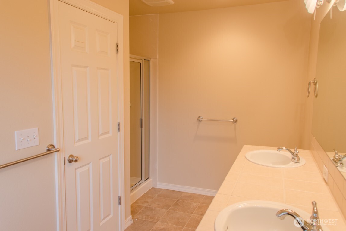 24036 39th Lane Southeast Bothell, WA 98021 - Photo 26 of 33 Gallery Image 26