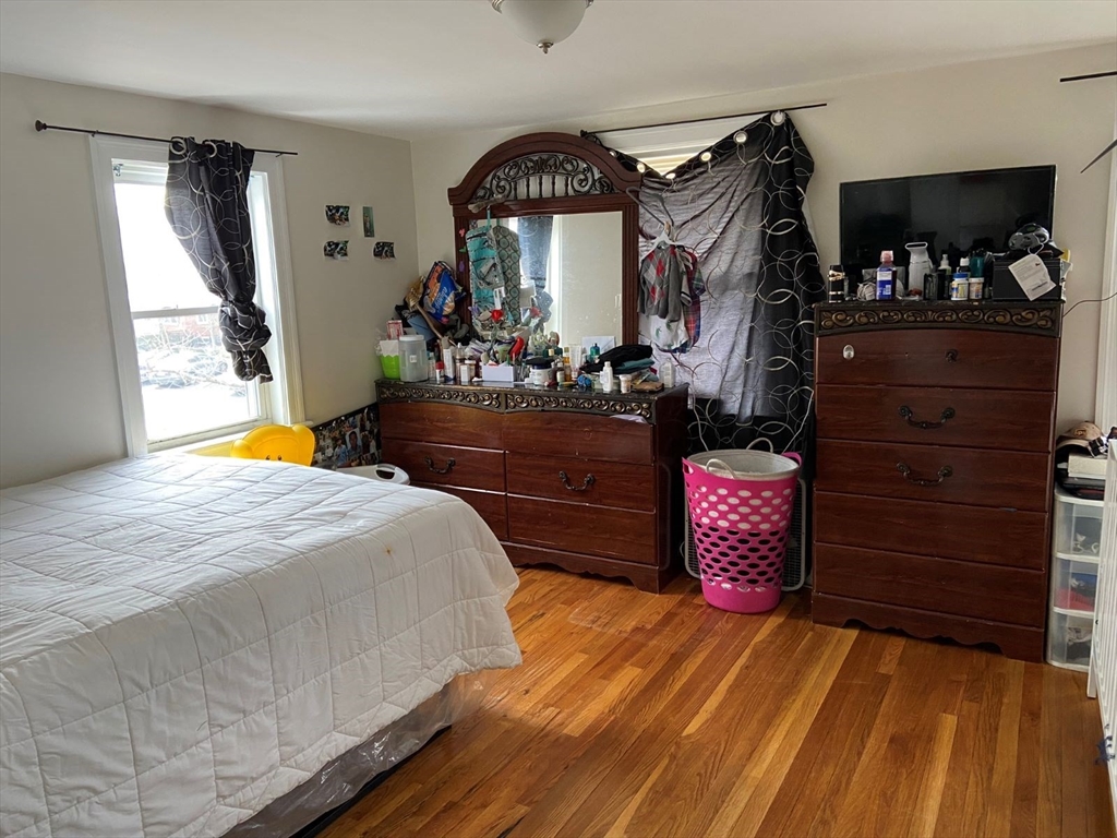 17 Anzio Road Framingham, MA 01702 - Photo 16 of 17 Gallery Image 16