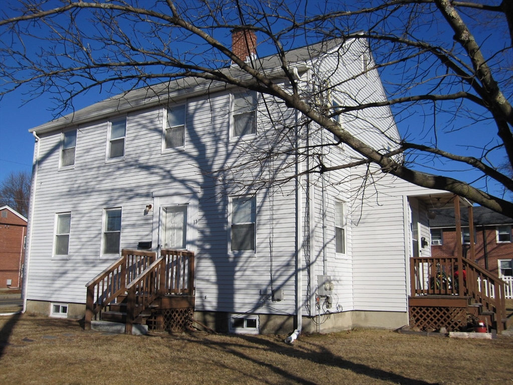 17 Anzio Road Framingham, MA 01702 - Photo 3 of 17 Gallery Image 3
