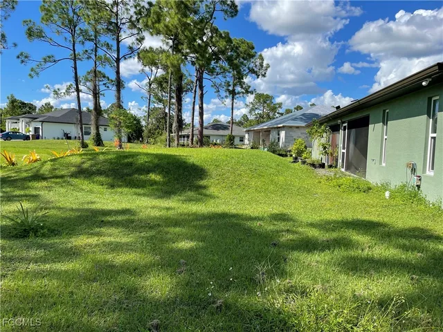 $1,750 | 1114 Circle Drive, Lehigh Acres, FL 33973