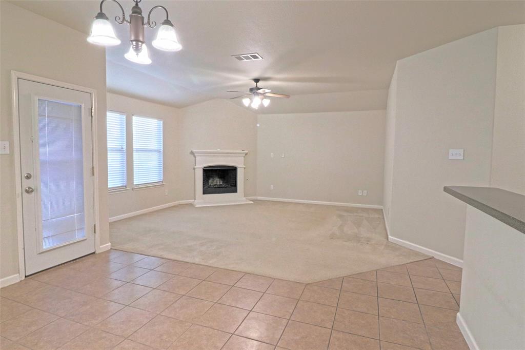 466 Hayes Street Lavon, TX 75166 - Photo 8 of 18