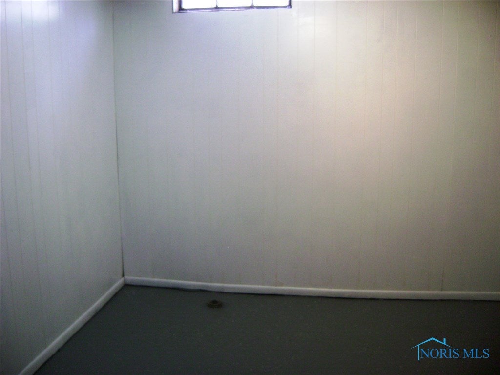 3659 Elmhurst Road Toledo, OH 43613 - Photo 16 of 29 Gallery Image 16