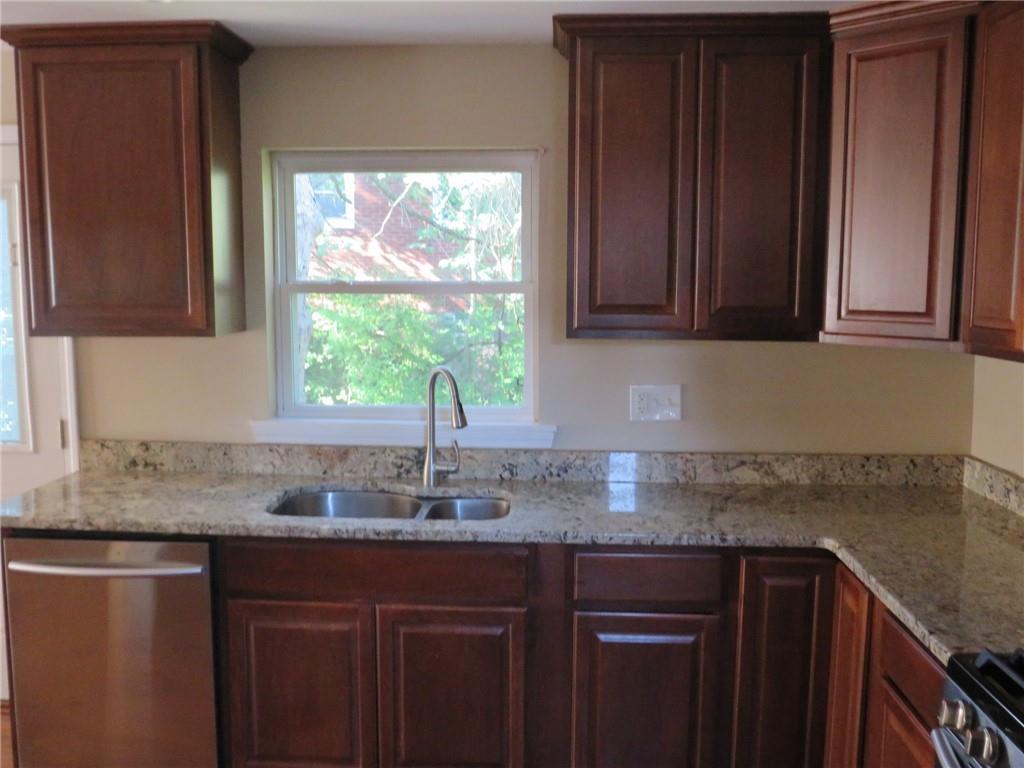 290 McMurray Road Pittsburgh, PA 15241 - Photo 12 of 32 Gallery Image 12