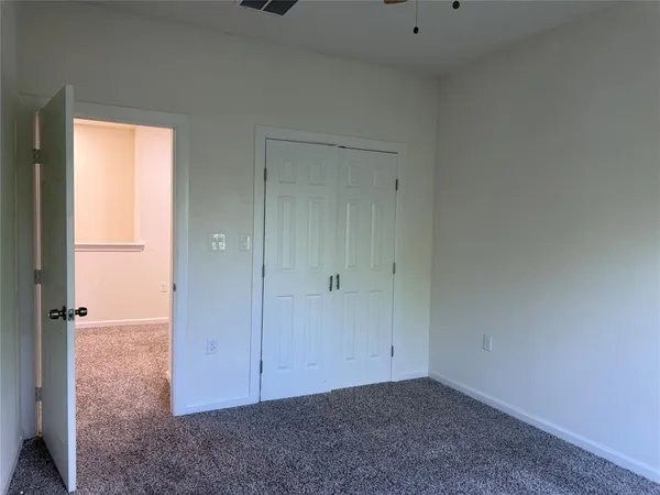 $2,000 | 214 Heritage Court, Seagoville, TX 75159