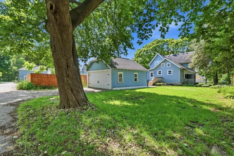 $375,000 | 1008 Giles Street, Stoughton, WI 53589