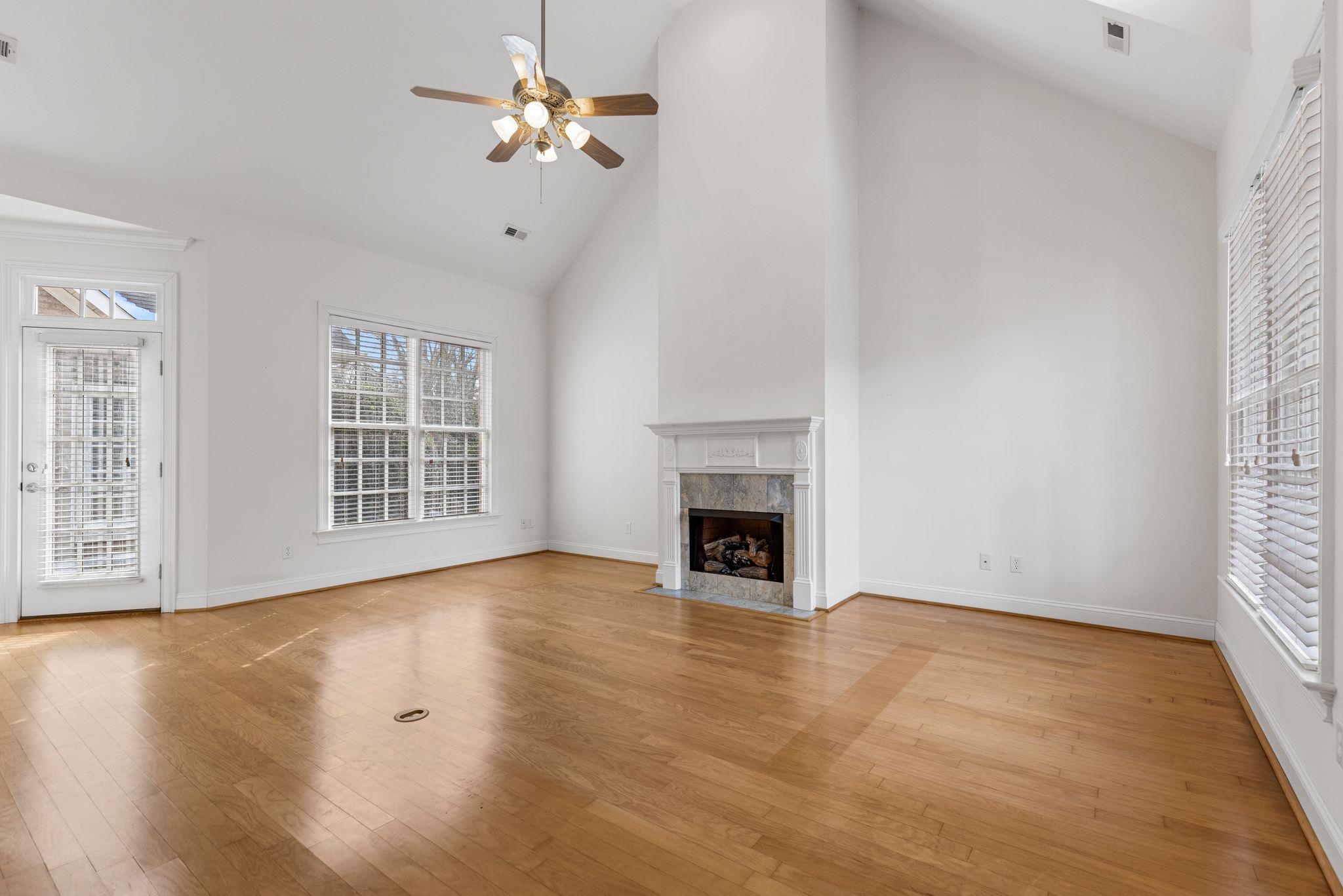 257 Arbours Commons Court Spartanburg, SC 29307 - Photo 8 of 44