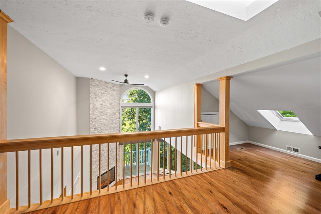 48 Pointe Rok Drive, Unit 48 Worcester, MA 01604 - Photo 12 of 42 a view of hallway with wooden floor
