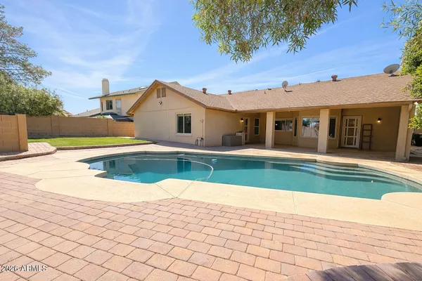 $719,000 | 1906 East Caroline Lane, Tempe, AZ 85284