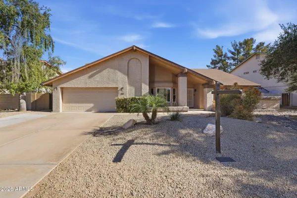 $719,000 | 1906 East Caroline Lane, Tempe, AZ 85284