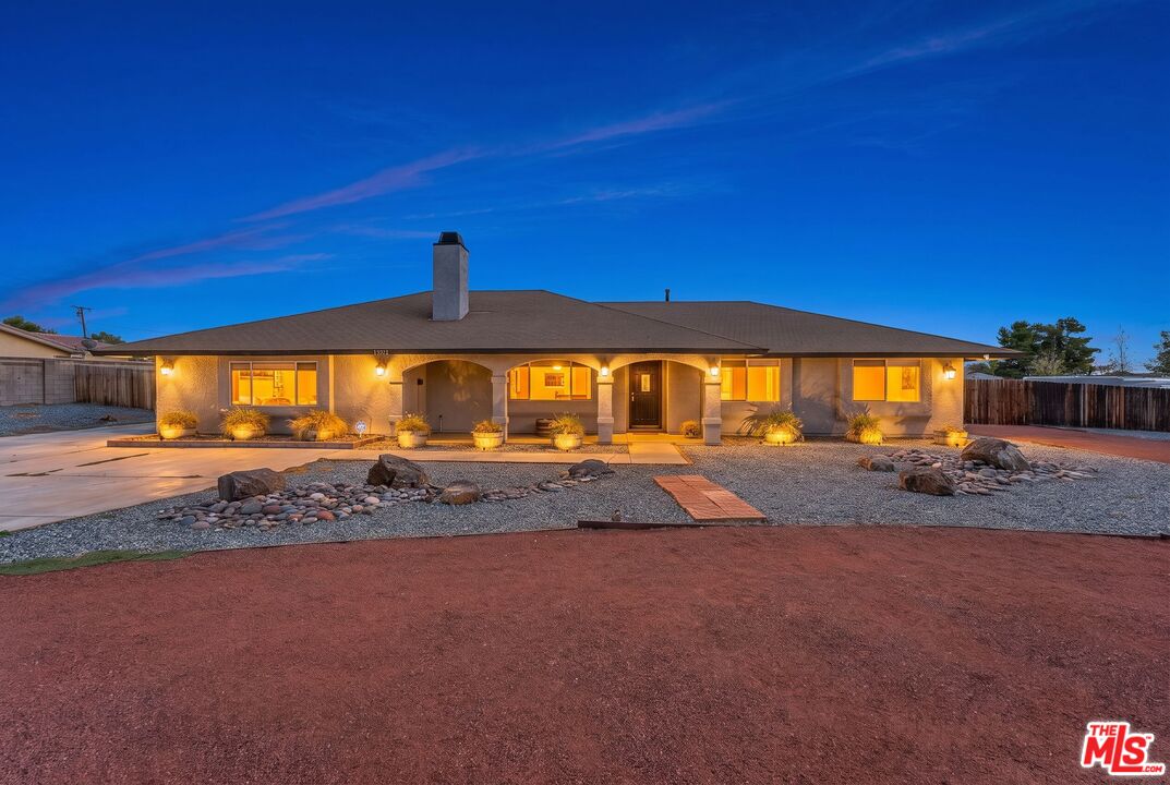 15361 Mondamon Road Apple Valley, CA 92307 - Photo 2 of 56